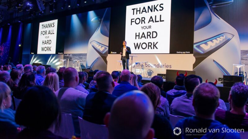 East Side - Athlon Daimler Benz - congres - thanks for all your hard work - foto Ronald van Slooten