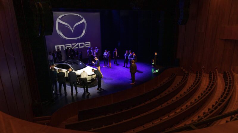 Singer Laren - Mazda - presentatie