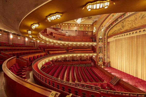 1 PatheTuschinski_Zaal1 theater - event locatie - amsterdam