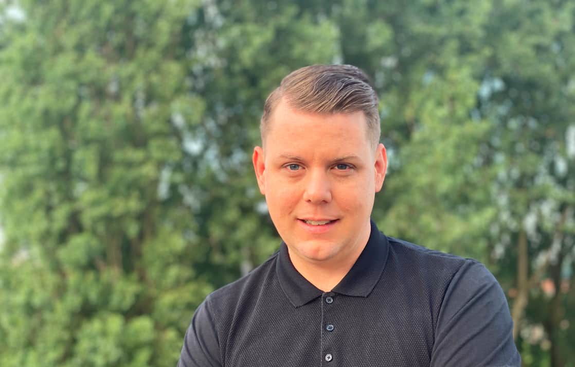 You, me, (vir)us Virtual events are kickin’ in! (Amon Versteeg, Booking.com)