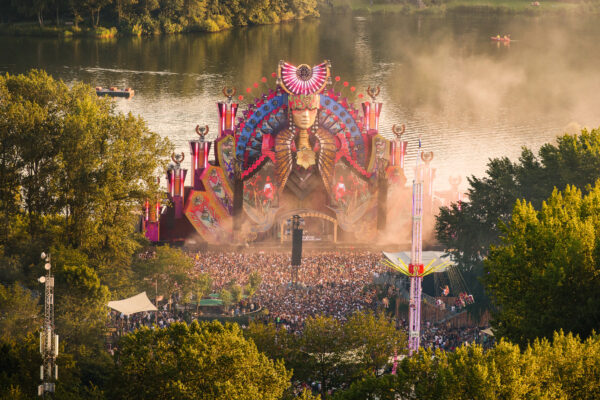Mysteryland ID&T main stage