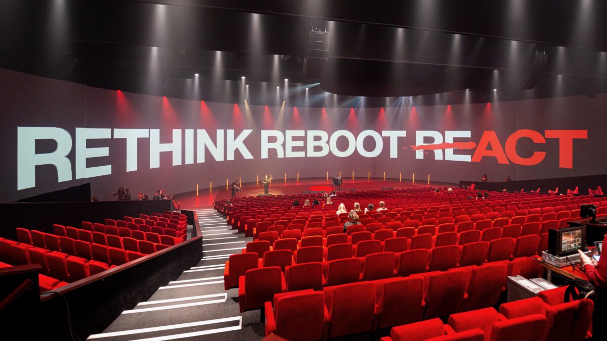 TEDxAmsterdamWoman_RethinkRebootAct_AmsterdamTheater_RebekkaMell -