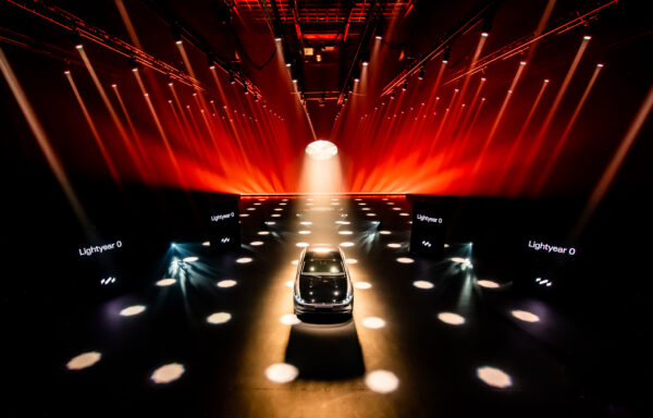 Zonneauto Lightyear 0 gelanceerd in samenwerking met Plugged Live Shows - foto NicoAlsemgeest