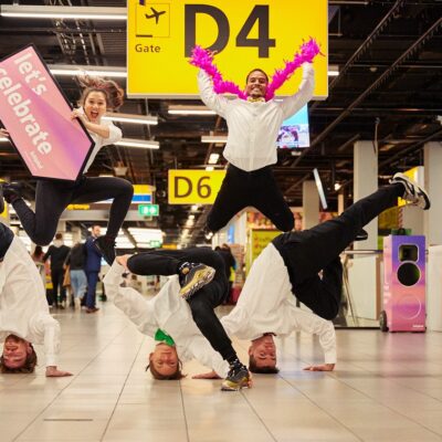 Sign Jugglers zorgen voor volle bak aandacht op jouw signing