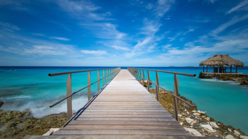 Dock-Delfins Beach Resort-Bonaire