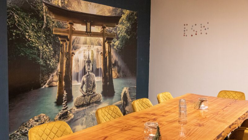 BFoto - Locatietour Utrechtse Heuvelrug - Better Meetings - vergaderzaal met schilderij van boeddha