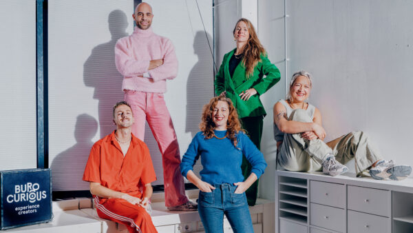 Team Buro Curious