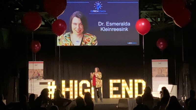 Esmeralda Kleinreesink High End Event Opening 2021-11-05