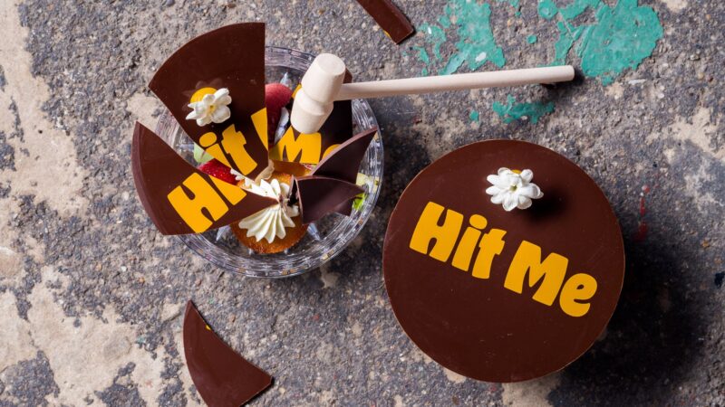 Hutten-food-design-desert-met-hit-me-van-chocolade - beeld Twycer