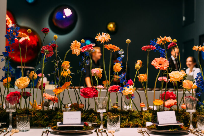 Sonah Fine Foods bloemen tafel decoratie